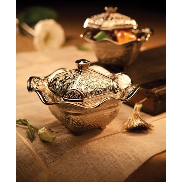 011-11 LALEGUL POT WITH COVER 100c