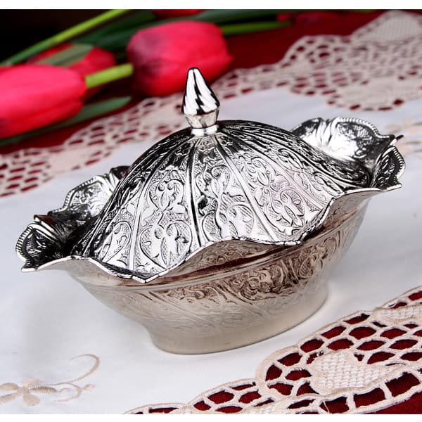 058-11 OVAL LALEGUL POT WITH COVER 90c